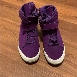 High top Supra purple velvet sneakers